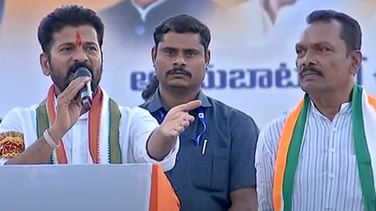 Gajwel Congress Meeting : బకాసురుడు.. కుంభకర్ణుడు.. కేసీఆర్ పై రేవంత్ సెటైర్లు..