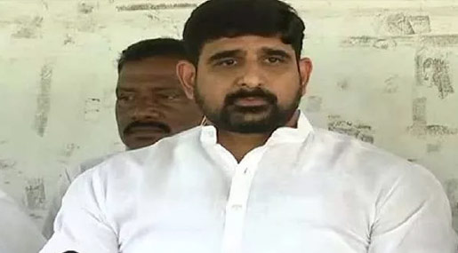 Kaushik Reddy : గెలిపిస్తారా.. శవయాత్రకు వస్తారా ? బీఆర్ఎస్ అభ్యర్థి కౌశిక్ రెడ్డి బ్లాక్ మెయిల్