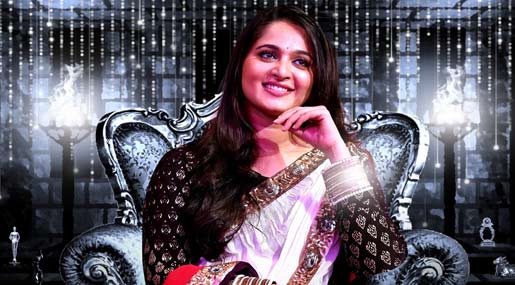 HBD Anushka Shetty :  వెండితెర జేజమ్మ.. హ్యాపీ బర్త్ డే స్వీటీ ..