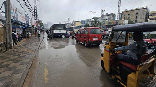 Telangana Weather : కమ్ముకున్న మేఘాలు.. హైదరాబాద్ లో వర్షం.. మరో రెండురోజులు ?