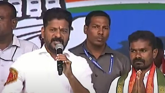 Revanth Reddy : కాళేశ్వరం పేరుతో లక్ష కోట్ల దోపిడి.. కేసీఆర్ లో ఓటమి భయం.. రేవంత్  ఫైర్..