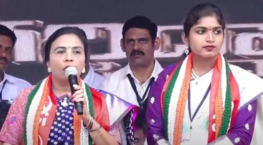 Palakurthy Congress Meeting : ఎర్రబెల్లి ఓటమి ఖాయం.. కాంగ్రెస్ గెలుపుతోనే పేదలకు న్యాయం..