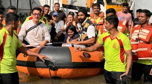 Michaung Cyclone : తుపానులో చిక్కుకున్న బాలీవుడ్ మిస్టర్ పర్ఫెక్ట్.. ఎలా రక్షించారంటే?