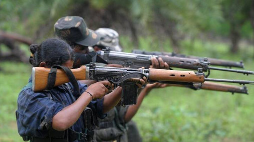 Maoists Encounter : ఛత్తీస్‌గఢ్‌లో ఎన్‌కౌంటర్.. ముగ్గురు మావోయిస్టులు మృతి..