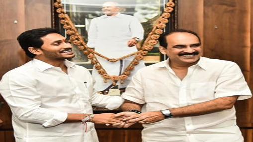 Balineni Srinivasa Reddy : టీడీపీతో టచ్ లో బాలినేని? త్వరలో వైసీపీకి గుడ్ బై..?