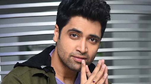 Adivi Sesh : క్రైమ్ థ్రిల్లర్ నుంచి లవ్ స్టోరీ బాట పట్టిన అడవి శేష్ ..