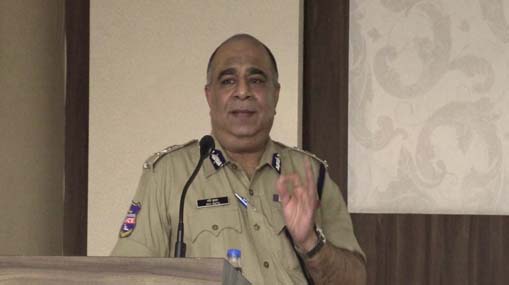 Telangana DGP : తెలంగాణ డీజీపీగా రవిగుప్త నియామకం.. ఉత్తర్వులు జారీ చేసిన సిఎస్!