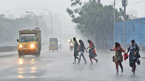 Yellow Alert in Telangana: తెలంగాణపై మిగ్‌జాం ఎఫెక్ట్.. ఆ జిల్లాల్లో ఎల్లో అలర్ట్