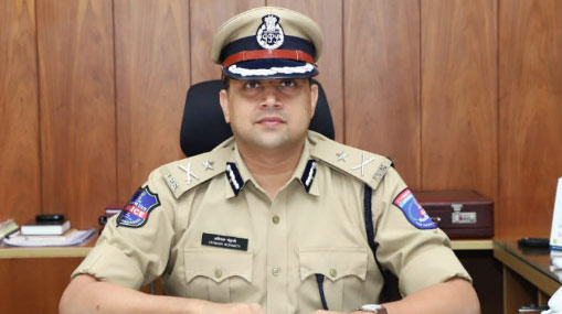 Cyberabad CP : సైబరాబాద్‌ పోలీసు కమిషనర్‌గా అవినాష్‌ మహంతి.. బాధ్యతలు స్వీకరణ..