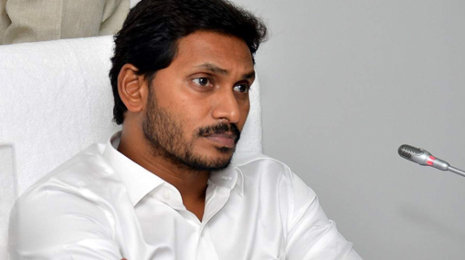 YSRCP: వైసీపీని తగలబెడుతున్న అసంతృప్తి సెగలు.. చేతులెత్తేసిన సీనియర్లు..