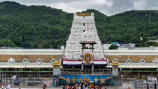 Tirumala : గురువారం నుంచి అందుబాటులో.. ఏప్రిల్‌ నెల శ్రీవారి ఆర్జిత సేవా టికెట్లు..