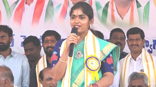 Yashaswini Reddy : స్కిల్ డెవలప్‌మెంట్ సెంటర్‌కు శ్రీకారం.. హామీ నిలబెట్టుకున్న పాలకుర్తి ఎమ్మెల్యే..