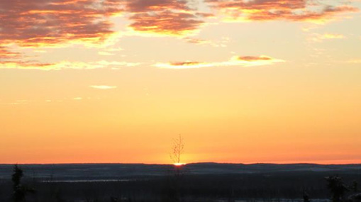 Inuvik sunrise : నెలరోజులకి సూరీడొచ్చాడు..!