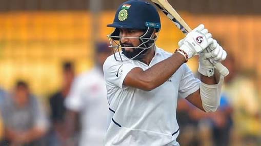 Cheteshwar Pujara  : ఓ సెలక్షన్ కమిటీ బాబూలూ.. నేనున్నాను! రంజీలో డబుల్ సెంచరీ చేసిన పుజారా