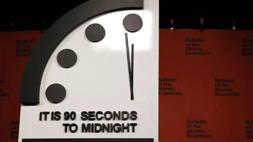 Doomsday Clock : 90 సెకన్లలో యుగాంతం!