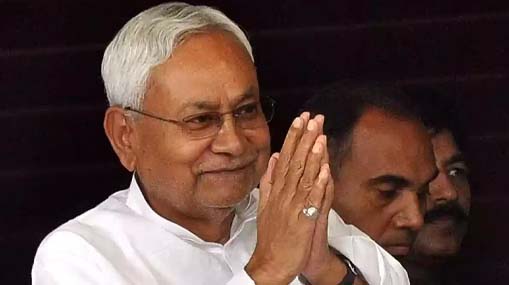 Nitish Kumar : ఊసరవెల్లి సిగ్గుపడేలా నితీష్ రాజకీయం..