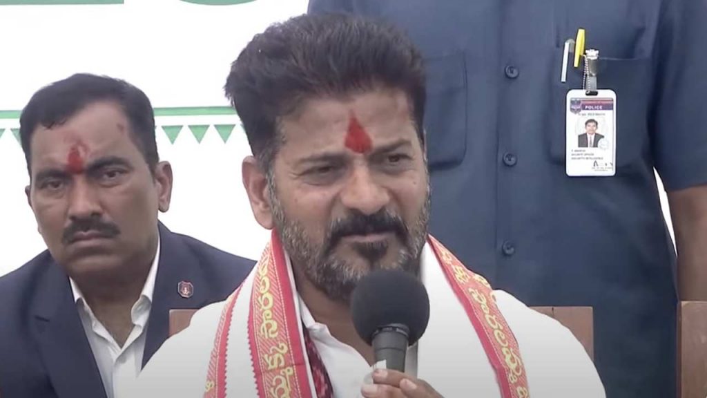 CM Revanth Reddy visited Medaram