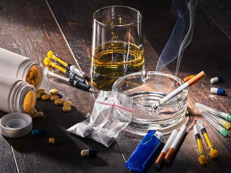 Drugs: మత్తు.. చిత్తు.. నగరంలో పెరిగిపోతున్న డ్రగ్స్ కల్చర్ ..