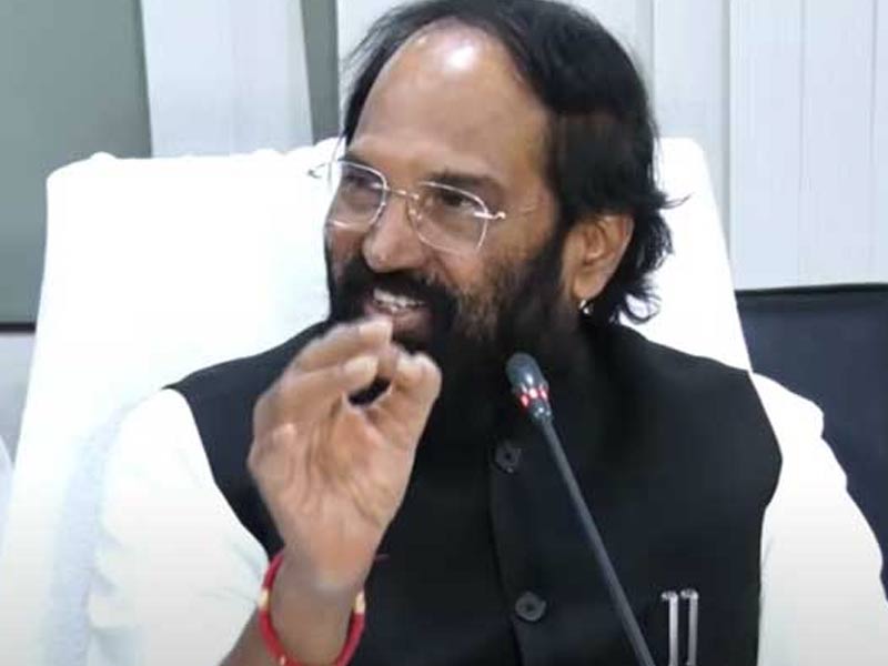 Uttam Kumar Reddy: కేసీఆర్ మేడిగడ్డకు వెళ్లాలి..  మంత్రి ఉత్తమ్