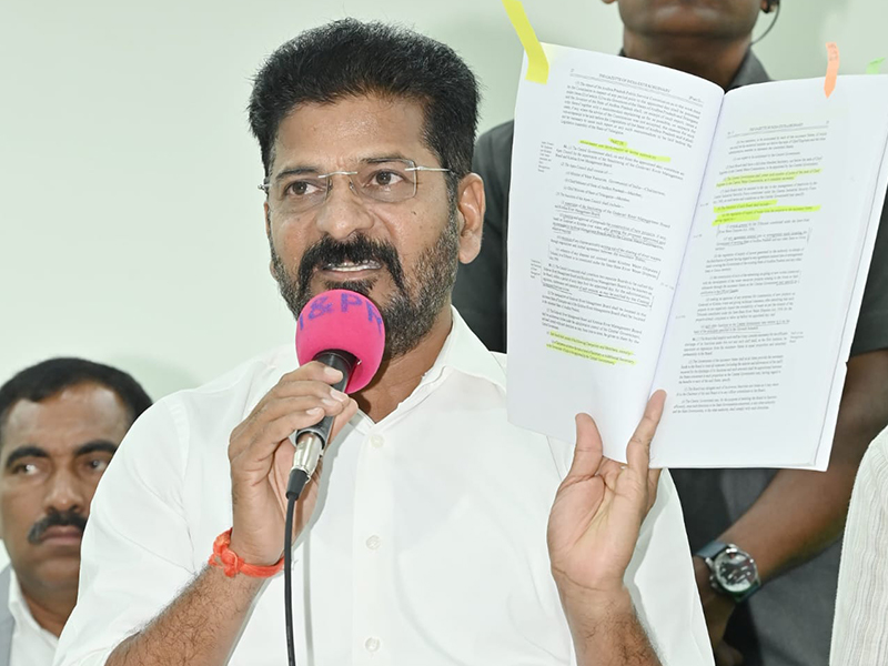 CM Revanth Reddy on KCR: ప్రజల కష్టార్జితం కేసీఆర్ ధన దాహానికి బలైంది.. మేడిగడ్డపై సీఎం రేవంత్ ట్వీట్!