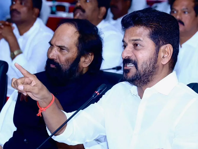 CM Revanth Reddy: కృష్ణా జలాల అంశంపై కేసీఆర్‌ను నిలదీద్దాం.. మంత్రులకు, ఎమ్మెల్యేలకు సీఎం రేవంత్ సూచన