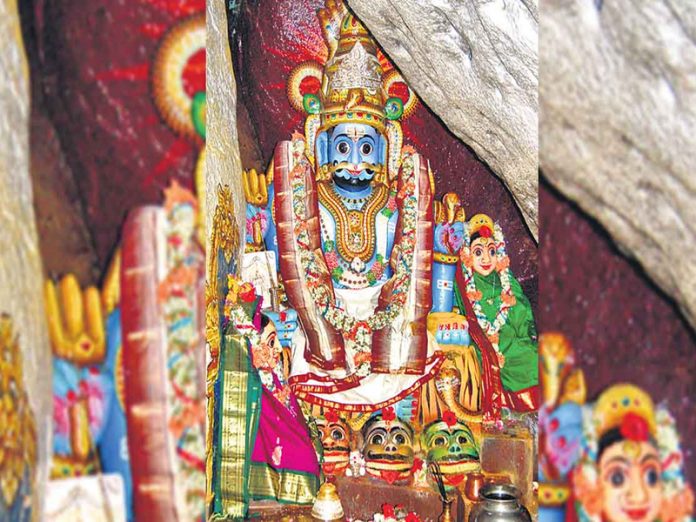 Komuravelli Mallanna Temple History