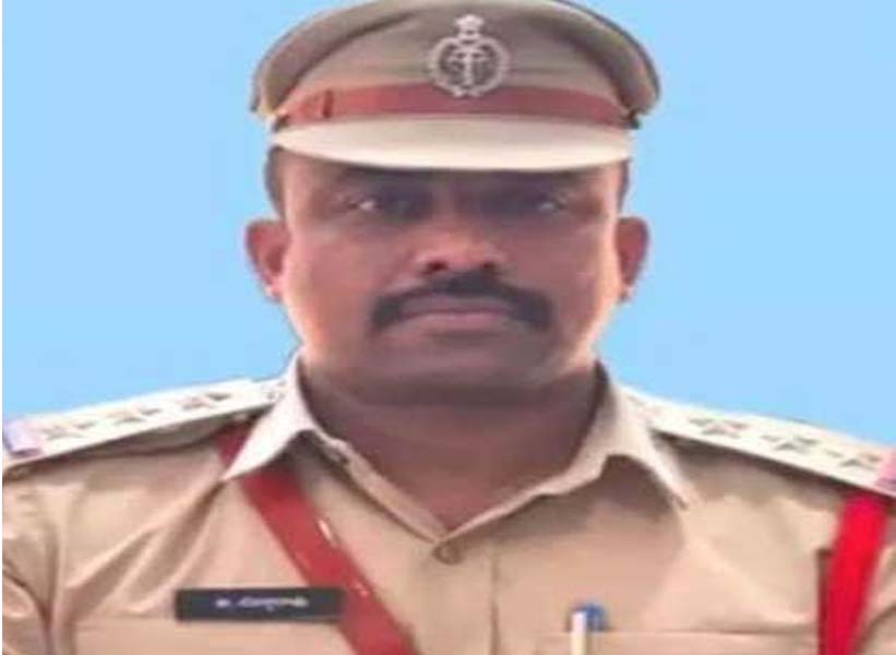 Panjagutta CI Arrest: మాజీ ఎమ్మెల్యే షకీల్ కుమారుడి కేసు.. పంజాగుట్ట మాజీ సీఐ అరెస్ట్..