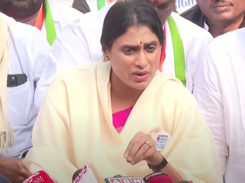 YS Sharmila Speech : ఢిల్లీలో వైఎస్ షర్మిల గళం.. ఏపీ విభజన హామీలపై పోరాటం..