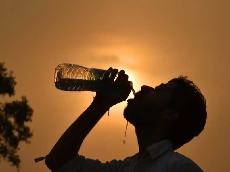 Today’s Weather Report: బాబోయ్ ఎండలు.. కేరళలో ఎల్లో అలర్ట్..!