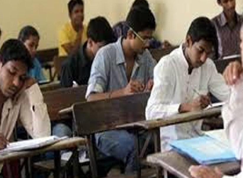 TSPSC Exam age limit: తెలంగాణ నిరుద్యోగులకు గుడ్‌న్యూస్‌.. వయోపరిమితిపై నోటిఫికేషన్‌కు జీఓ!