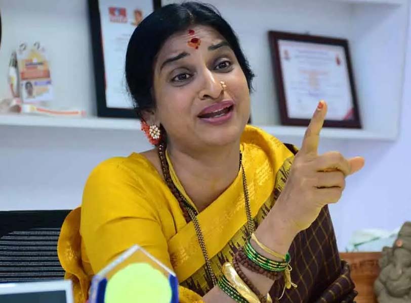 Hyderabad BJP MP candidate: హైదరాబాద్ ఎంపీ అభ్యర్థిగా మాధవీలత.. ఒవైసీ కోటను బద్దలు కొట్టనుందా..?