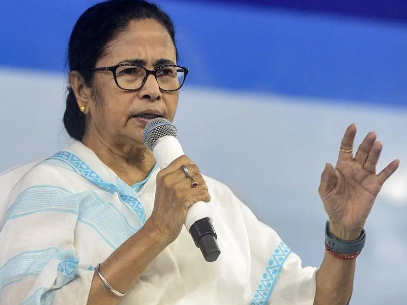 West Bengal Lok Sabha Polls 2024: వెస్ట్ బెంగాల్ బరిలో మాజీ క్రికెటర్, టాలీవుడ్ నటి.. 42 స్థానాల్లో అభ్యర్ధులను ప్రకటించిన మమతా