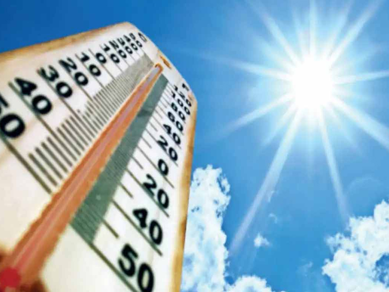 Heat Waves : తెలుగు రాష్ట్రాల్లో భానుడి భగభగలు.. నేడు, రేపు వడగాల్పులు..