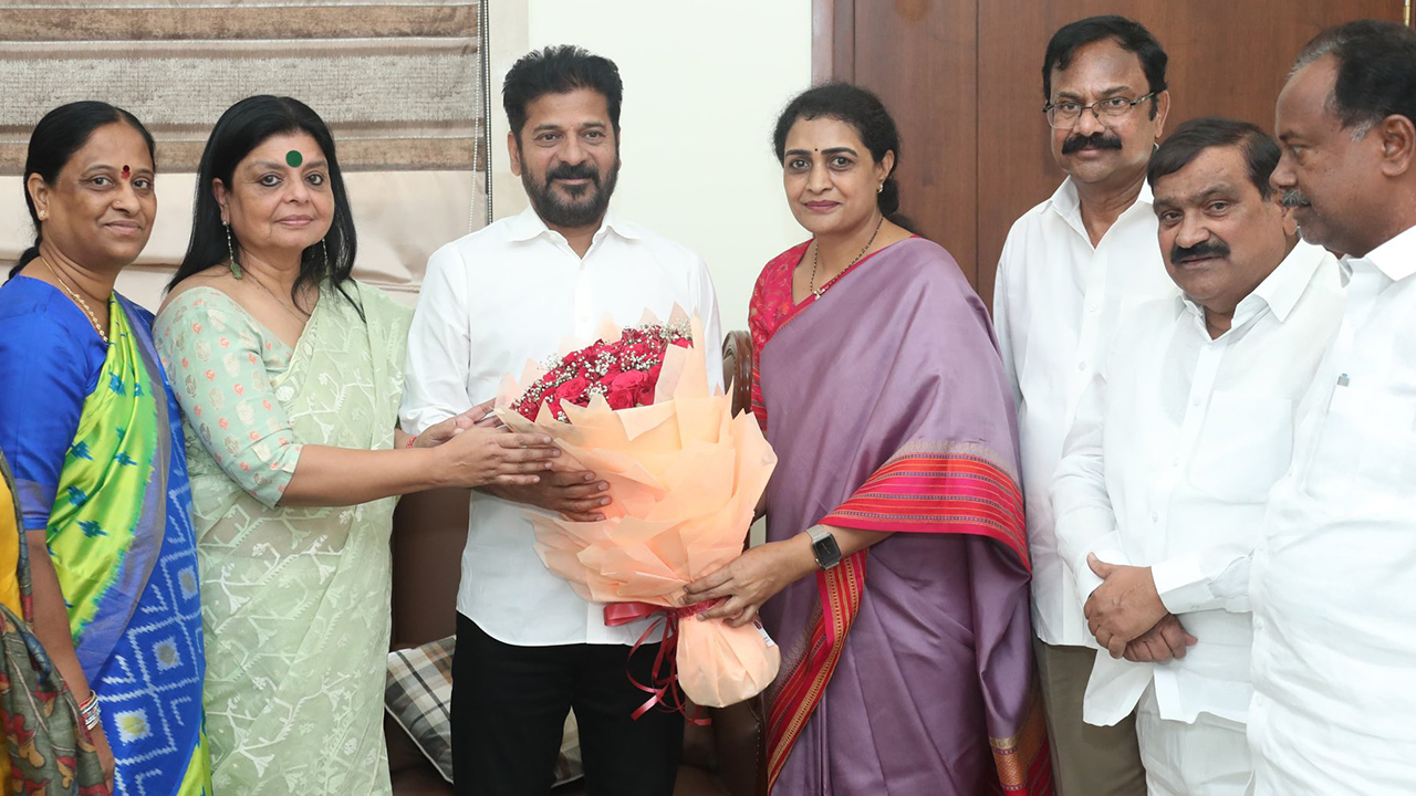 Nandamuri Suhasini cordially met CM RevanthReddy why?