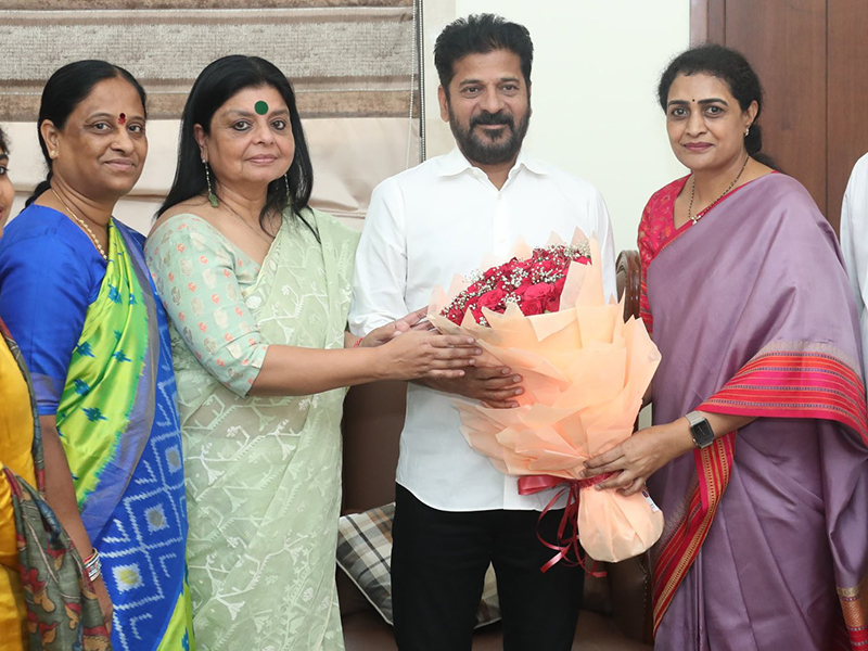 Suhasini met CM RevanthReddy: ఎన్నికల వేళ.. సీఎంతో భేటీ వెనుక ?