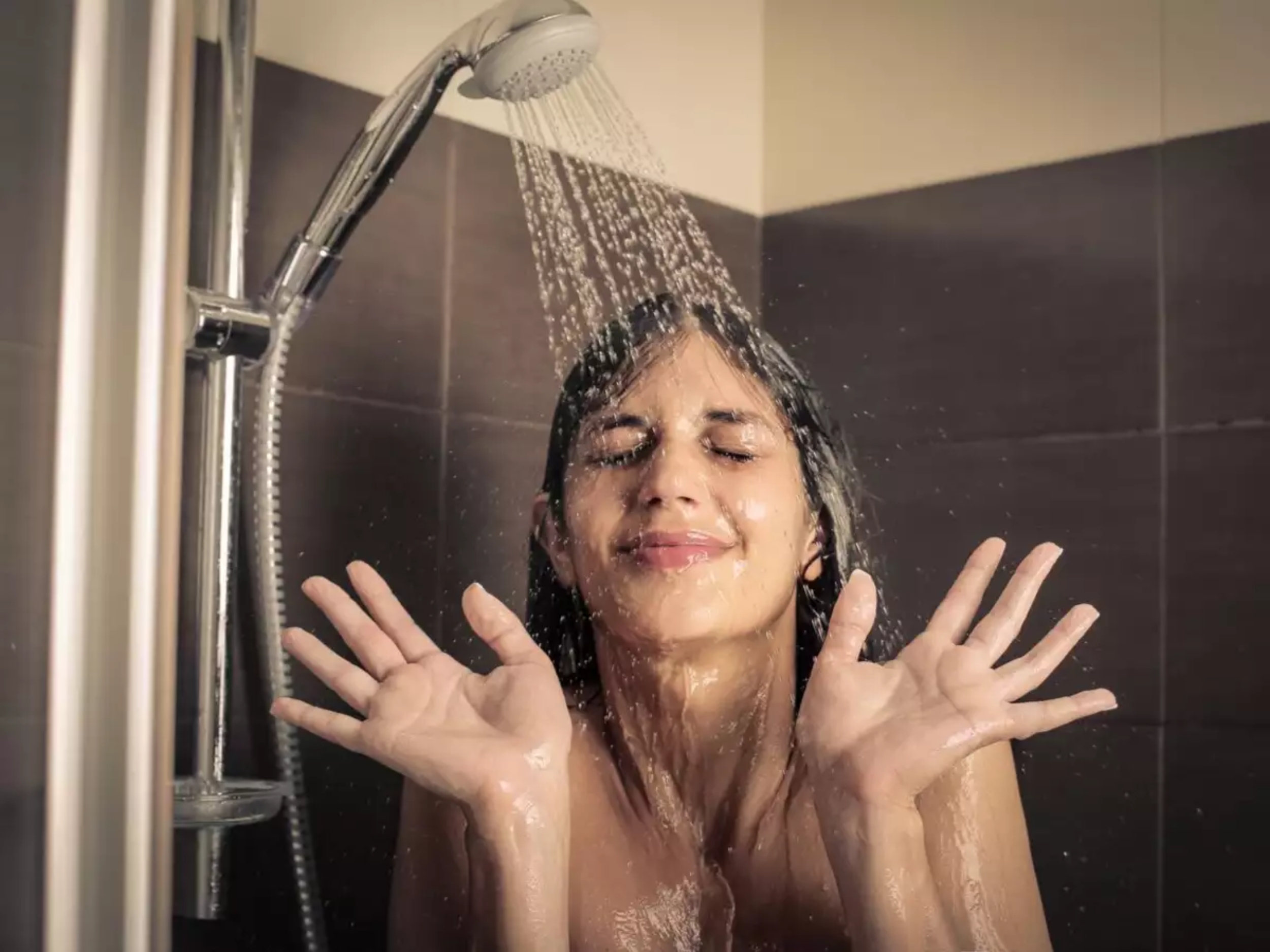 Bath After Eating : తిన్న వెంటనే స్నానం చేస్తున్నారా? .. అయితే ఇది చెక్ చేయండి!