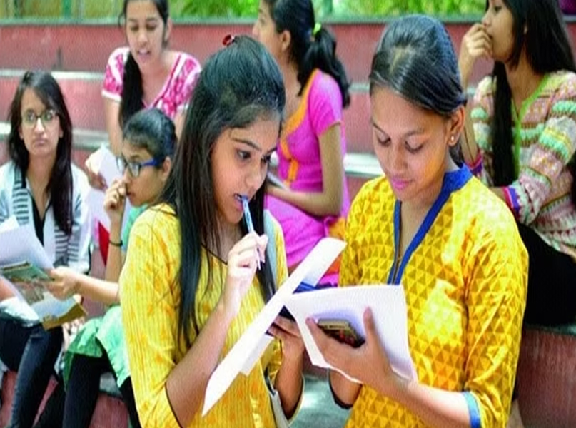 AP Inter Exams : నేటి నుంచి ఏపీలో ఇంటర్ పరీక్షలు.. తొలిరోజు పరీక్షకు సెట్-1 ఎంపిక