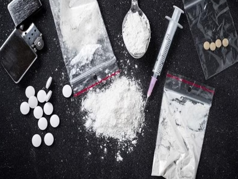 Drugs in Punjagutta: పంజాగుట్టలో భారీగా డ్రగ్స్ లభ్యం.. ఇద్దరు అరెస్ట్!