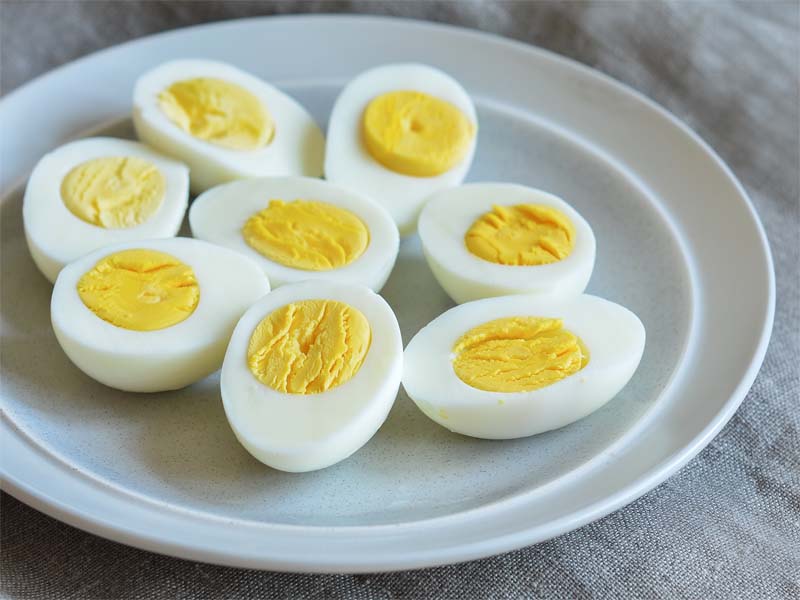 Effects of Eating Eggs: కొలస్ట్రాల్ ఉన్నా కోడిగుడ్డు తింటున్నారా..? ఈ సమస్యలు తప్పవు!