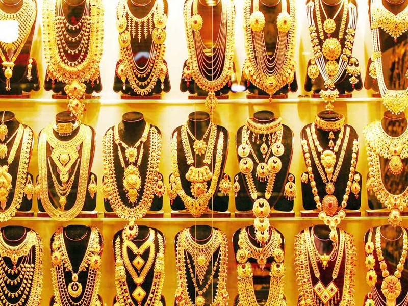 Gold Price Today : అమ్మబాబోయ్ ! బంగారం రూ.65 వేలు దాటేసింది.. తులం రేటు ఎంతంటే..