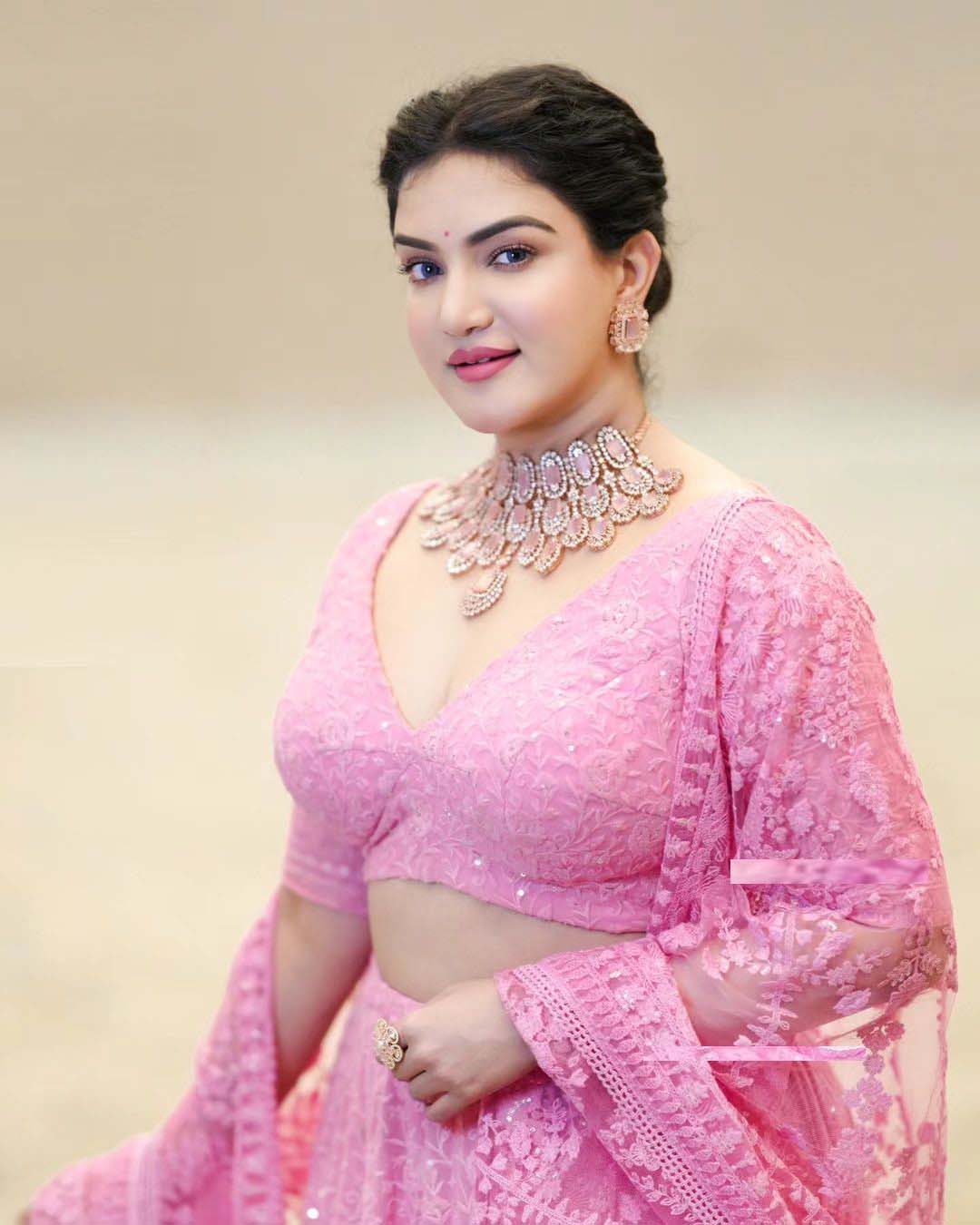 honey rose cute pics