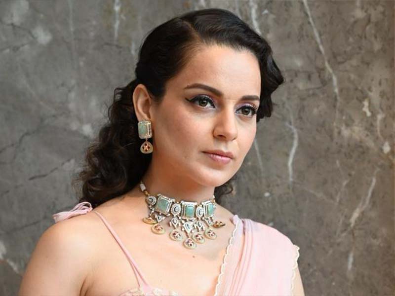 Kangana Fires on Ambani’s Pre Wedding: అంబానీ పార్టీపై కంగనా ఫైర్‌.. డబ్బుకోసం నేను ఇలా చేయనంటూ..