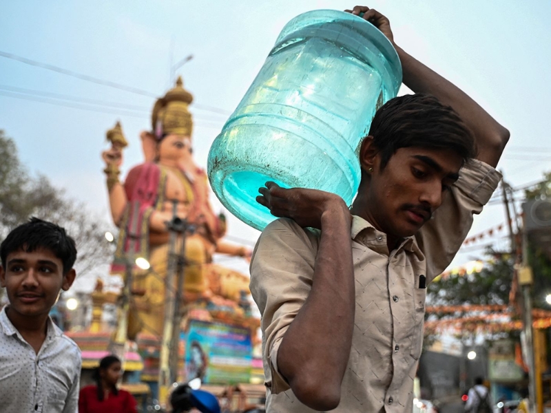 Bengaluru Water Crisis: బెంగుళూరు ఖాళీ అయిపోతుందా?.. నీటి సమస్య ఎప్పటివరకంటే..?