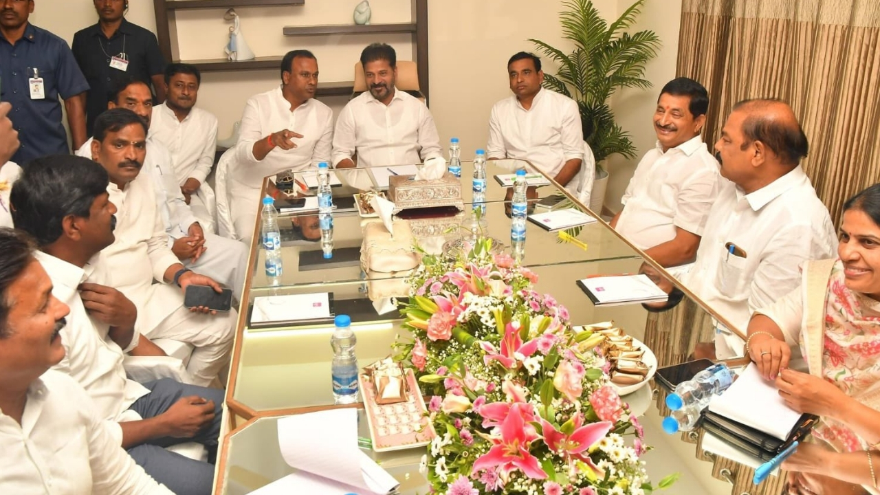 CM Revanth Reddy Meeting: భువనగిరి నేతలకు సీఎం కీలక ఆదేశాలు.. ప్రతి నియోజకవర్గంలో సమావేశాలు!