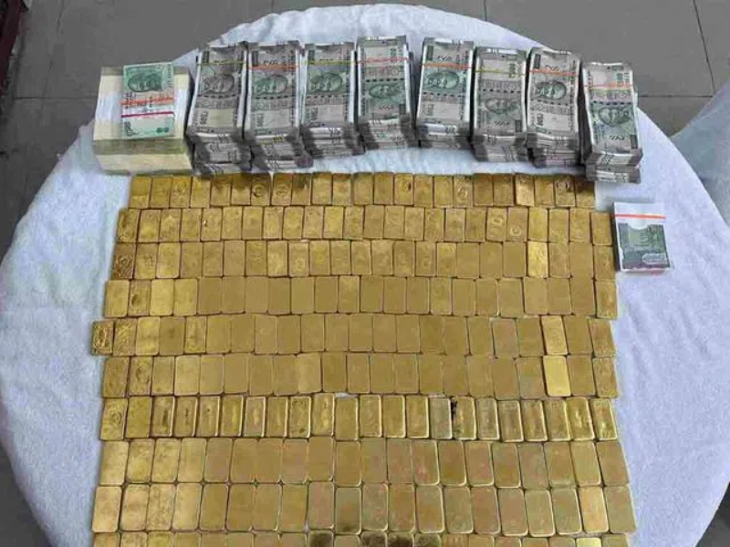 Gold Seized in Eluru: ఏలూరులో తనిఖీలు.. 72 కిలోల బంగారం, లక్షల్లో నగదు స్వాధీనం!