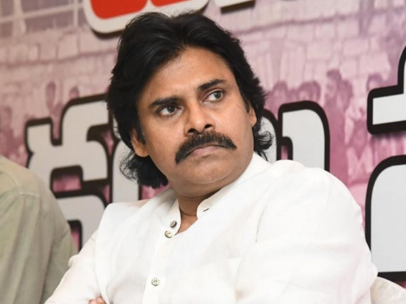 Janasena Chief: పవన్ కళ్యాణ్‌కు స్వల్ప అస్వస్థత..