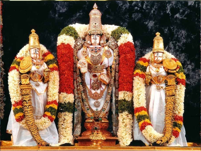 Saturday Pooja: శనివారం నాడు శ్రీవారిని ఇలా పూజిస్తే… మీ అప్పుల బాధ మాయం