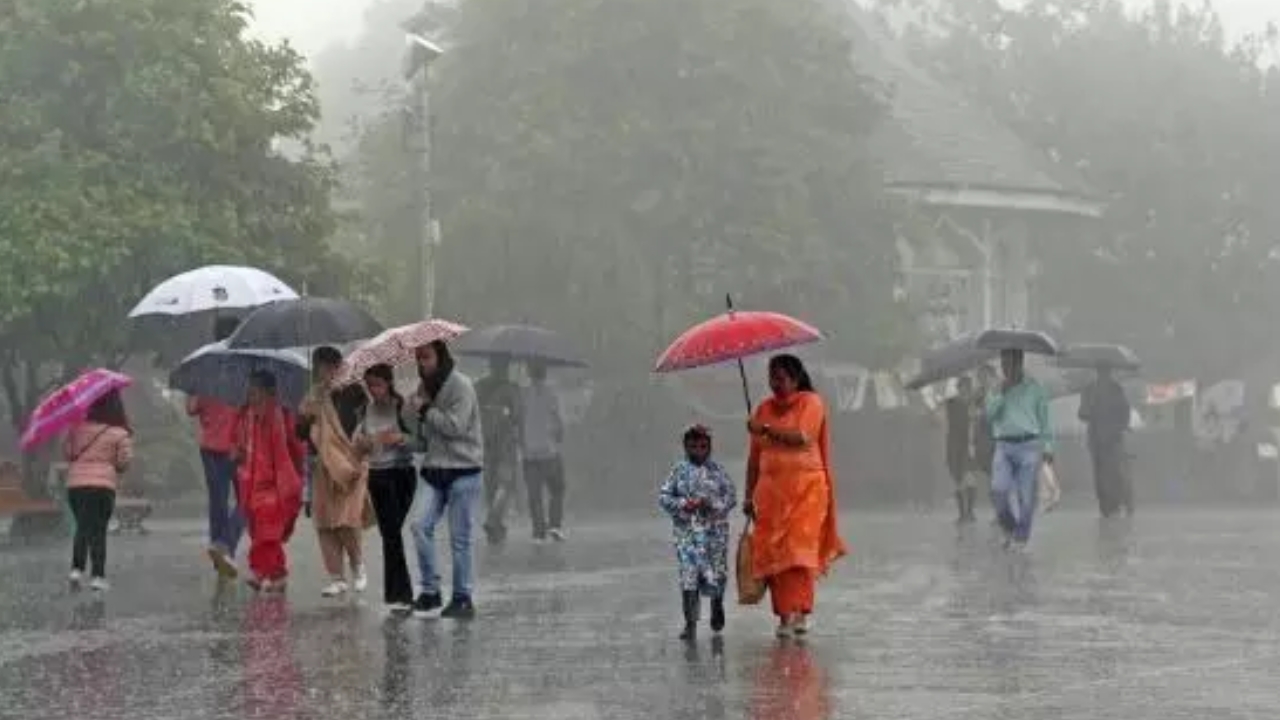 India’s Rainy Season Report: దేశ ప్రజలకు గుడ్ న్యూస్.. ఈ ఏడాది వర్షాలే.. వర్షాలు: ఐఎండీ