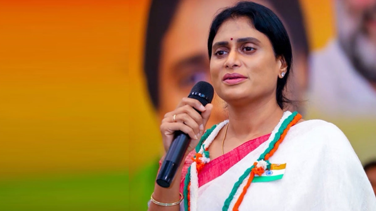 YS Sharmila on CM Jagran: ఏటా జ్యాబ్ క్యాలెండర్ అన్నారే.. ఏదీ ఎక్కడా కనబడదే..?:  వైఎస్ షర్మిల