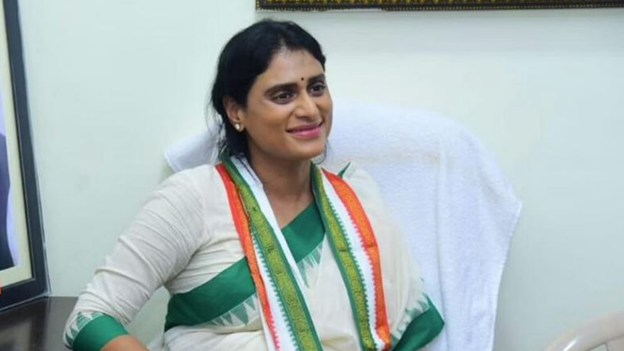 Ys Sharmila Vs CM Jagan on Assets: జగన్‌పై ఆగ్రహం.. ఇంకెన్నాళ్లు.. ఆస్తిలో వాటా ఇవ్వాల్సిందే..!